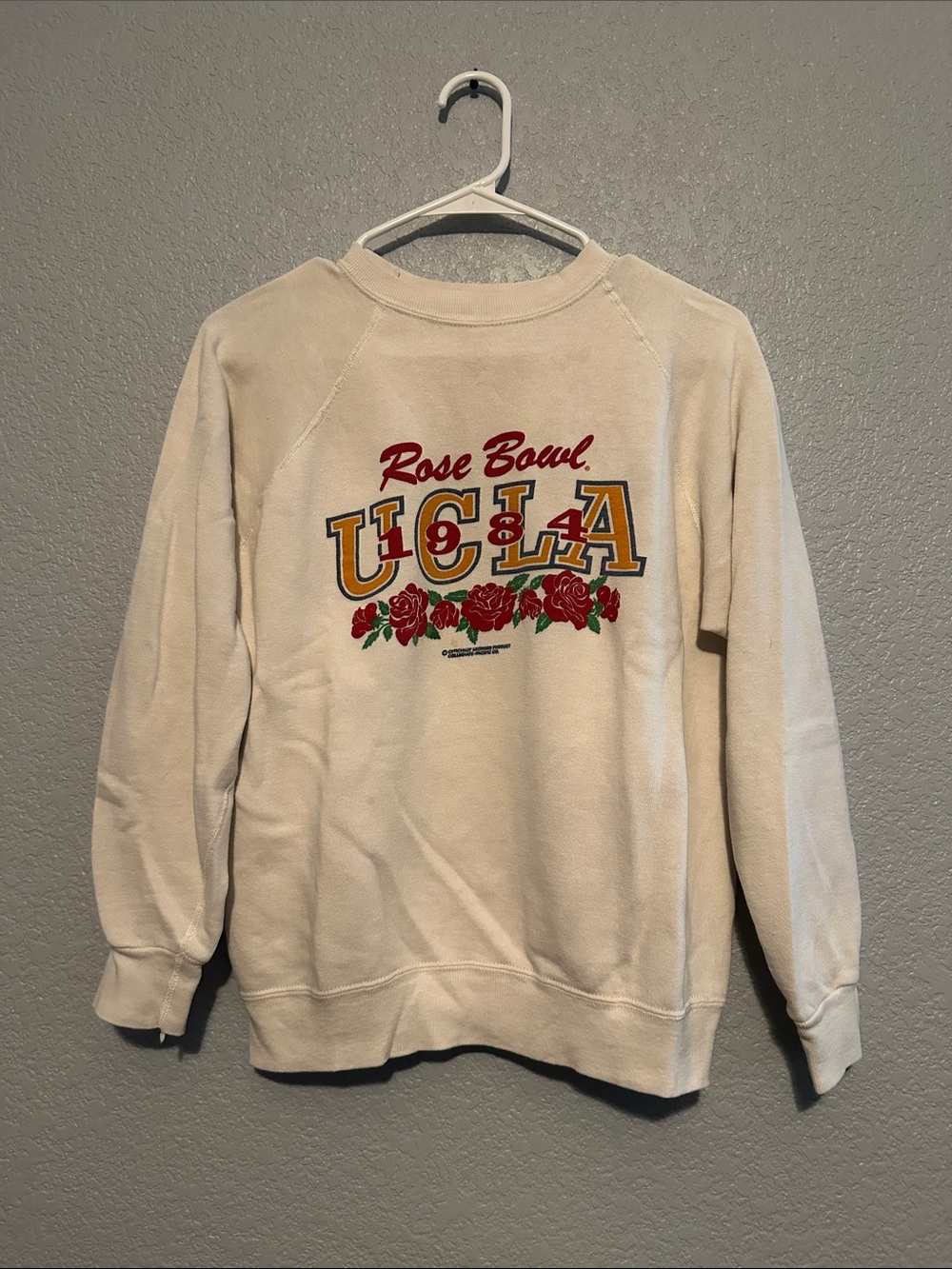 VTG Collegiate Pacific UCLA Rose Bowl 1984 Sweater